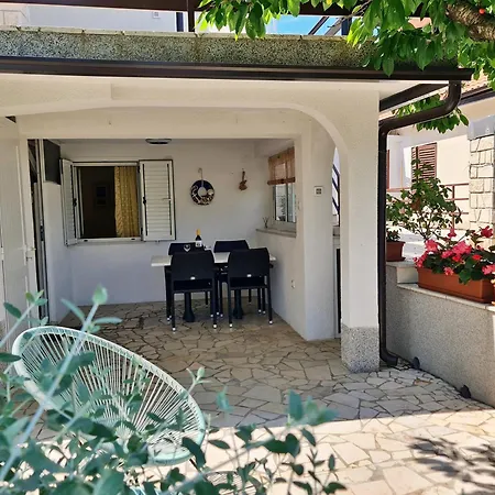 Apartment Beakovic *