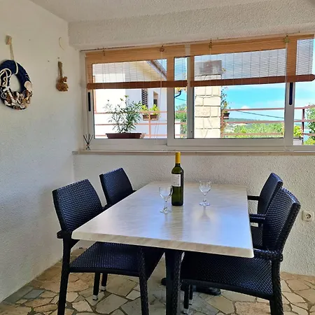 Beakovic Apartment